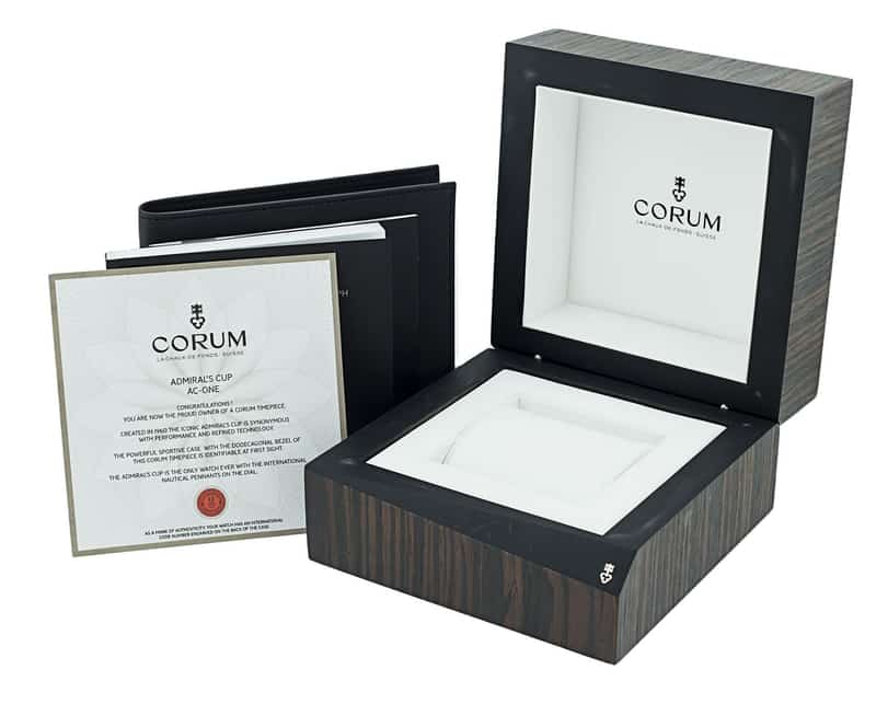 Corum Admirals Cup 132.201.04/0F01 AN10